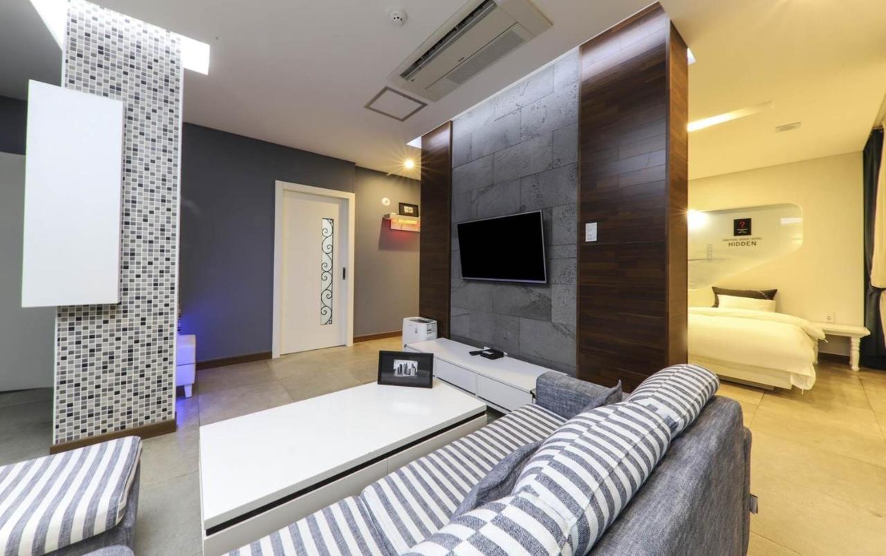 Urban Stay Hotel Gwangju Metropolitan City ภายนอก รูปภาพ